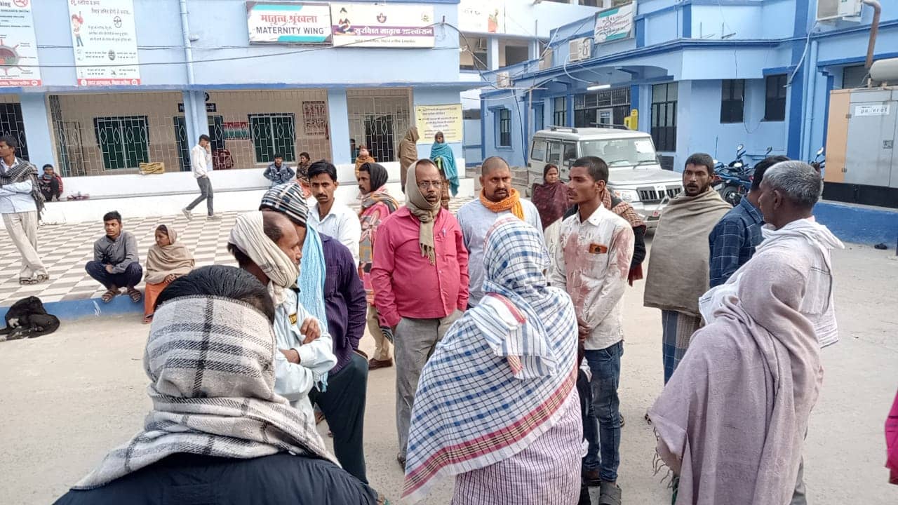 नालंदा में बस और ट्रक में हुई टक्कर, 3 की मौत, कई घायल 