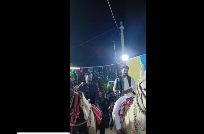 बेगूसराय: बीजेपी के पूर्व विधायक के बेटे ने की हर्ष फ़ायरिंग, SP ने कहा- हथियार इलीगल हुआ तो जाएंगे जेल