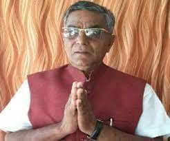 कोलकता कैश कांड: आरोपियों के पक्ष में कांग्रेसी विधायक उमाशंकर अकेला की जोरदार बैटिंग, आलाकमान के फैसले के पहले ही अकेला का ‘अकेला’ जश्न