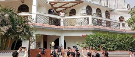 ED Raid- घर की छत से चिल्ला-चिल्लाकर अबू दुजना ने छापेमारी को बताया राजनीतिक साजिश, सीतामढ़ी से पूर्व राजद विधायक है अबू दुजाना