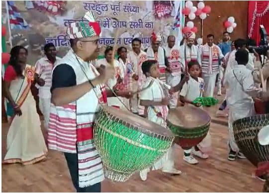 लोहरदगा में सरहुल की तैयारियां जोरों पर, संध्या समारोह का किया गया आयोजन