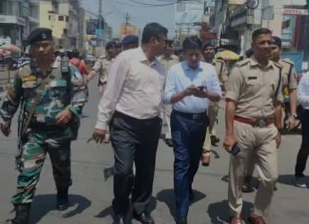 रामनवमी को देखते हुए शहर में निकाला गया फ्लैग मार्च, डीसी और एसएसपी ने सुरक्षा व्यवस्था का लिया जायजा