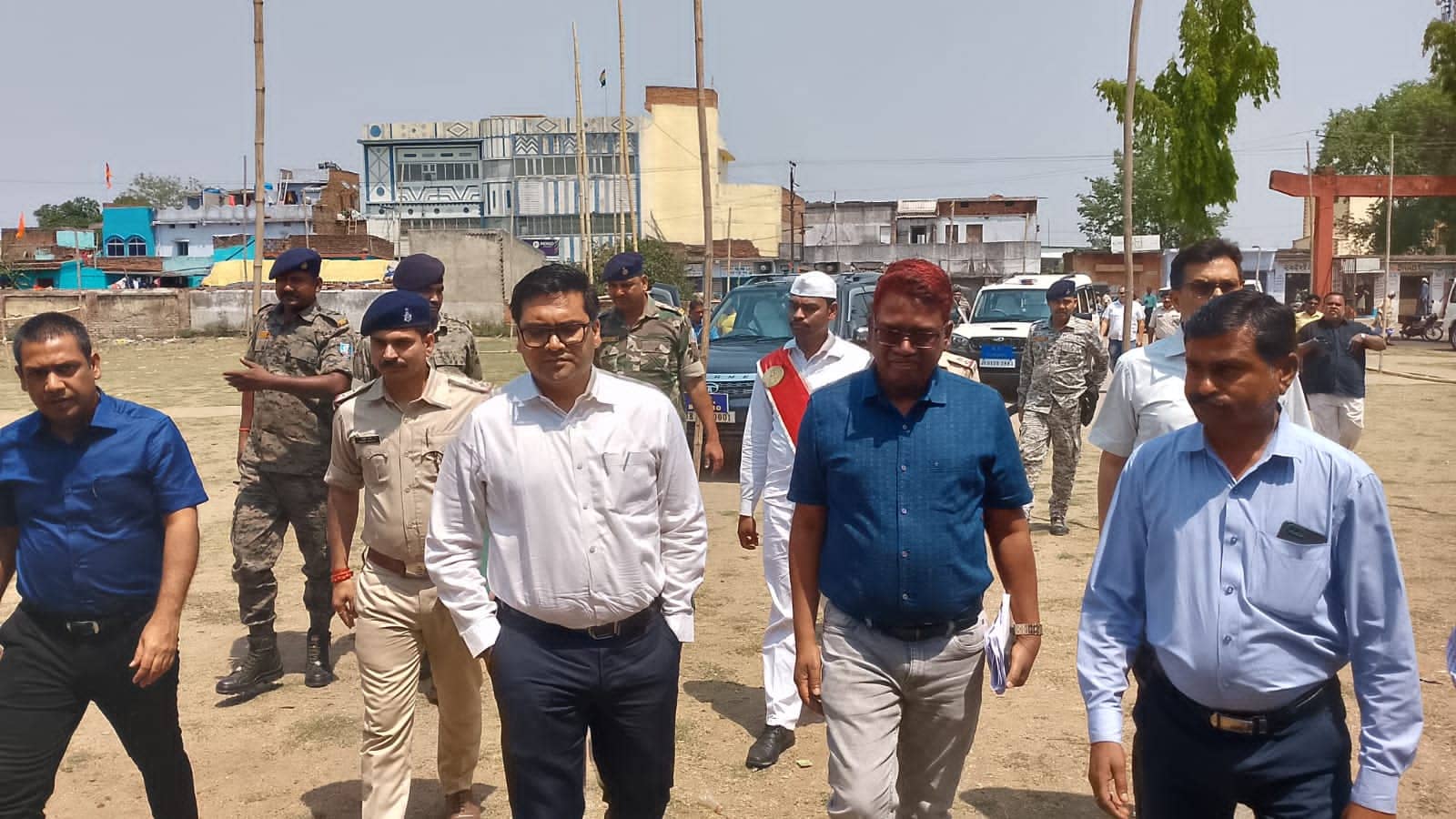 बोकारो में रामनवमी को लेकर निकाला गया फ्लैग मार्च, शांतिपूर्ण तरीके से त्यौहार मनाने का दिया गया निर्देश