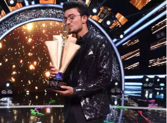 जानिए इंडियन आइडल के विनर को मिले कितने रुपये, लोगों से कही ये बात