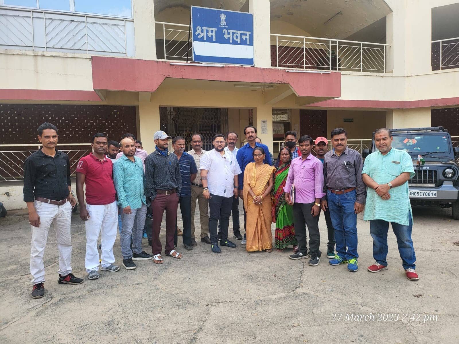 झारखंड के श्रम मंत्री बालीडीह बॉटलिंग प्लांट के मजदूरों के साथ करे न्याय, जानिए किसका है डिमांड 