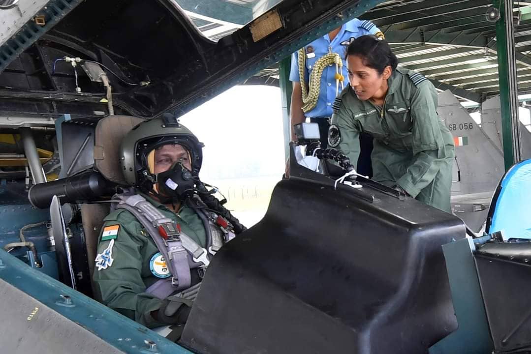 सुखोई -30 MKI फाइटर प्लेन पर सवारी कर क्या अनुभव शेयर किया राष्ट्रपति द्रौपदी मुर्मू ने, जानिए