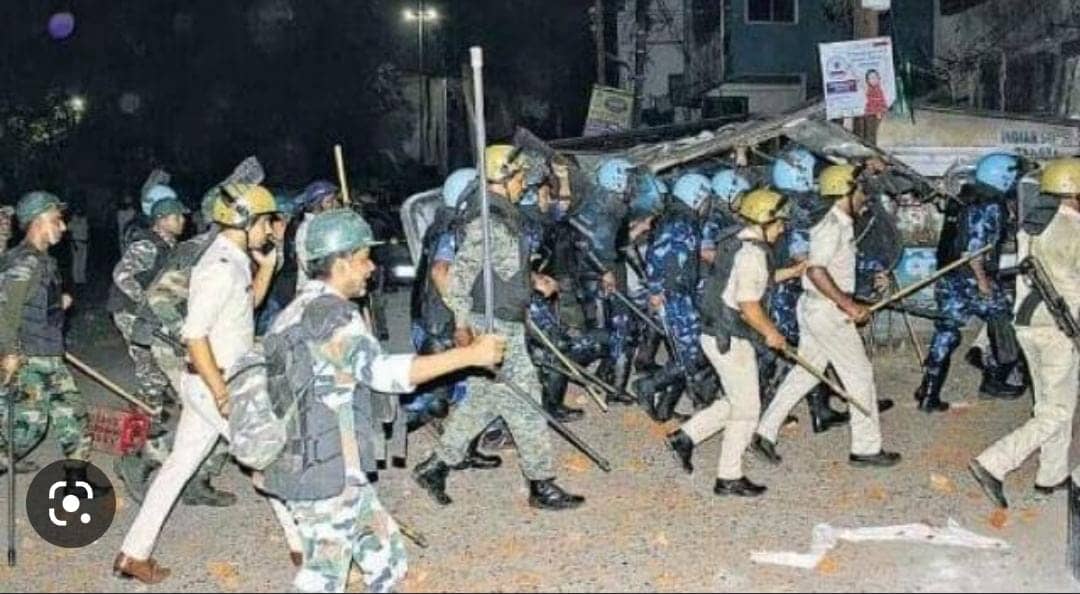 जमशेदपुर में फैले हिंसा को लेकर सभी सरकारी अधिकारियों की छुट्टियां की गई रद्द, बीडीओ, सीओ को किया गया अलर्ट