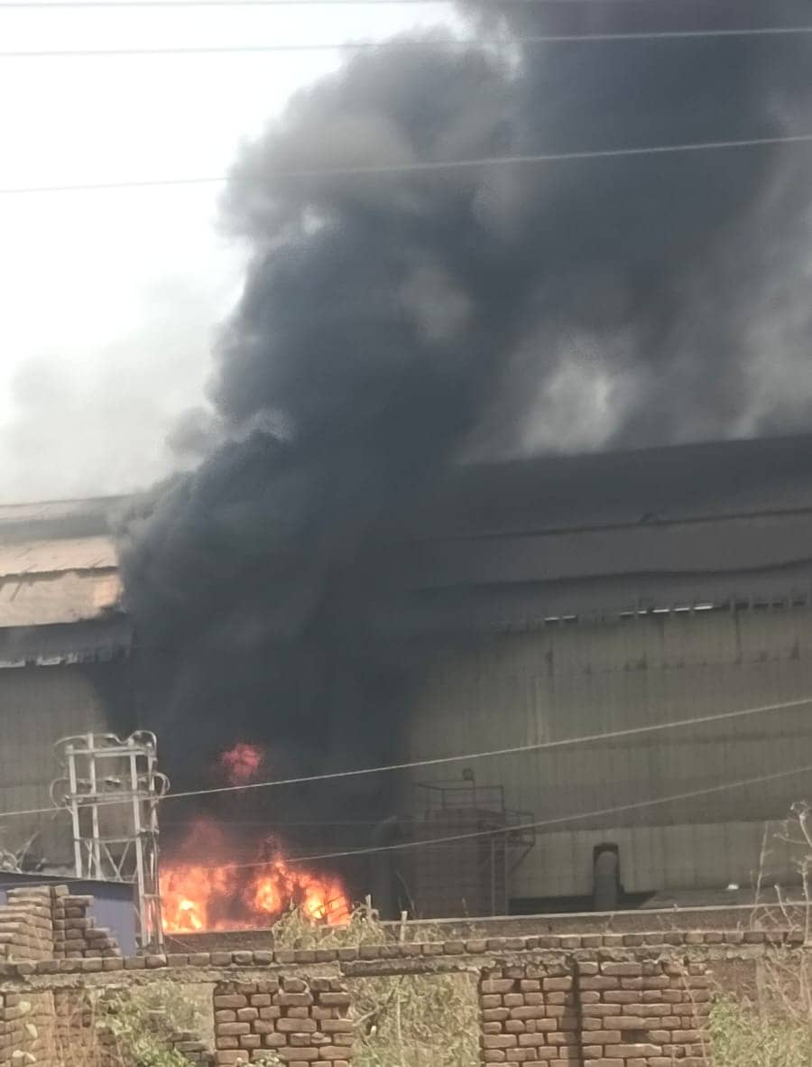 BREAKING:  गिरिडीह के शिवम स्टील प्लांट में ब्लास्ट, चार मजदूर घायल