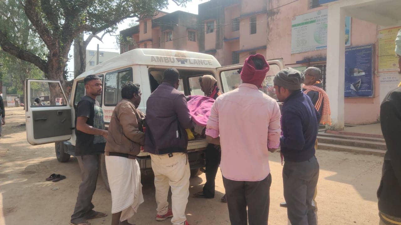 बद्री मेला से लौट रहे सड़क दुर्घटना में दो युवकों की मौत, एक घायल