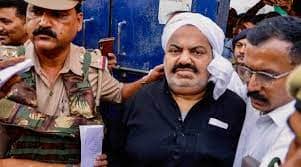 यूपी में आतंकराज! अब डॉन अतीक अहमद के वकील के घर पर बम से हमला, सवालों के घेरे में  योगी की पुलिस
