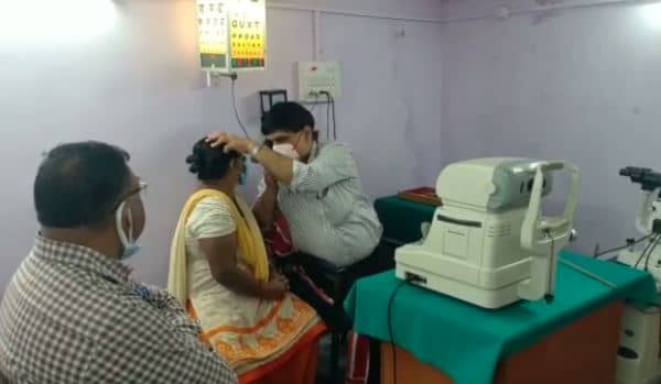 आँखों के बिना जीवन अंधकार है,इसलिए आंखों को उचित देखभाल जरूरी -नेत्र रोग विशेषज्ञ