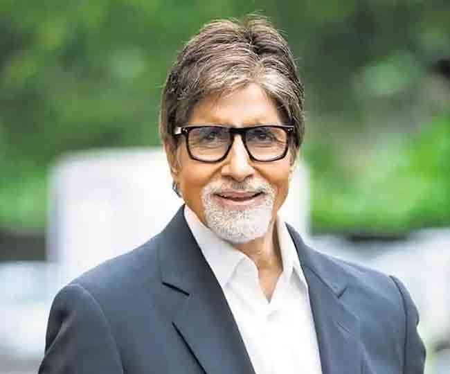 ए ट्विटर भैया ! सुन रहे हैं ? अब तो पैसे भी भर दिए हैं हम.......अमिताभ बच्चन ने ट्वीट कर की विनती, पढ़िए पूरी खबर