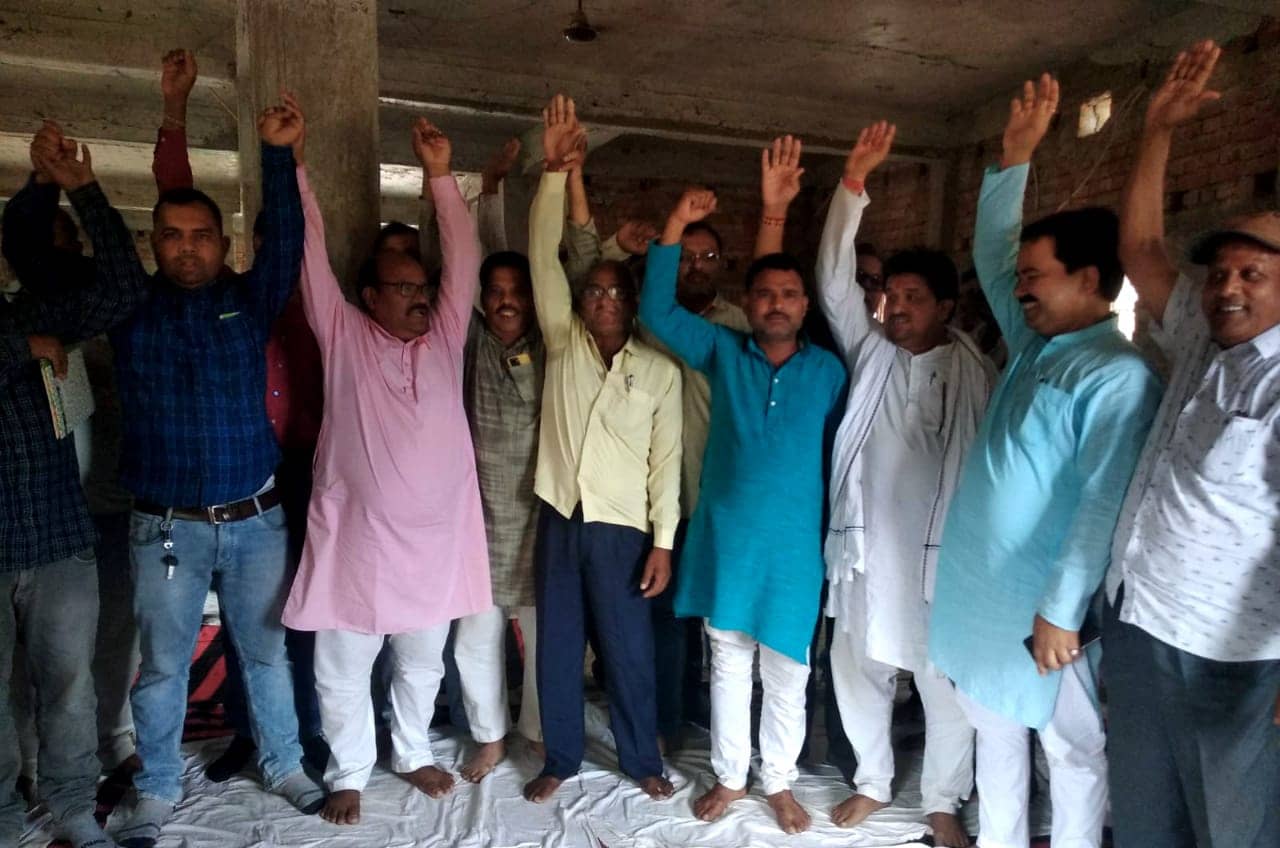 सरकार से दो दो हाथ करने को तैयार संथाल परगना पिछड़ा वर्ग संघर्ष मोर्चा, केंद्रीय कमेटी भंग, नई कमेटी का खाका तैयार