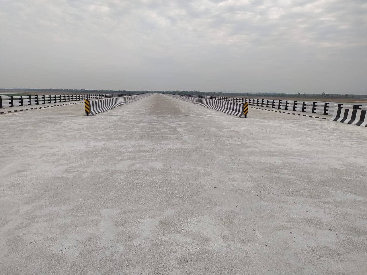 दुमका: झारखंड का सबसे लंबा पुल बनकर तैयार, लोगों को है इसके उद्घाटन का इंतजार, देखिए ये रिपोर्ट