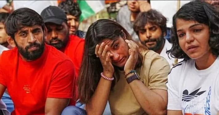 बृजभूषण सिंह के खिलाफ अब तक क्यों नहीं की गई कार्यवाई, क्या बीजेपी पार्टी पर पड़ सकता है इसका बुरा असर, जानिए   