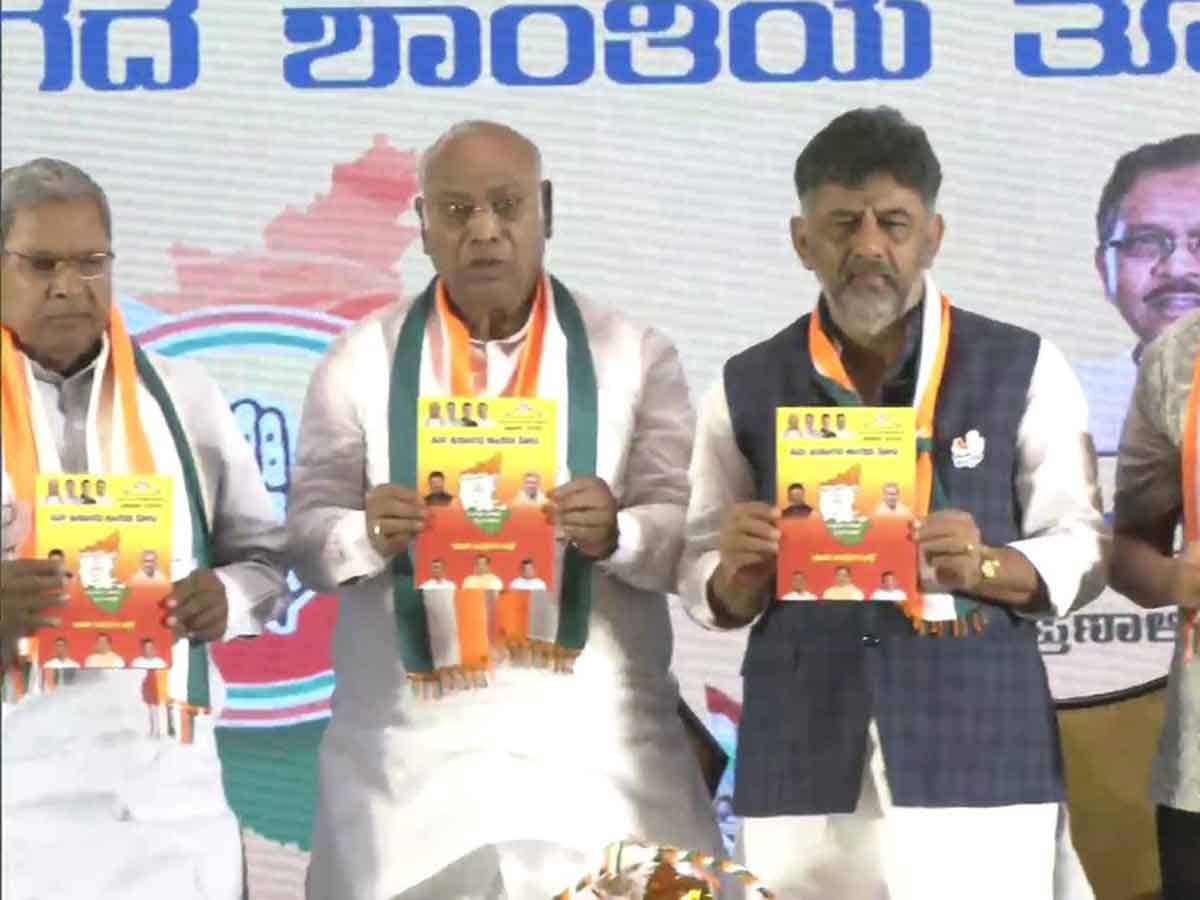 कर्नाटक विधानसभा चुनाव: कांग्रेस ने कहा- सरकार बनी तो बजरंग दल और PFI पर लगेगा प्रतिबंध, भाजपा ने किया हमला