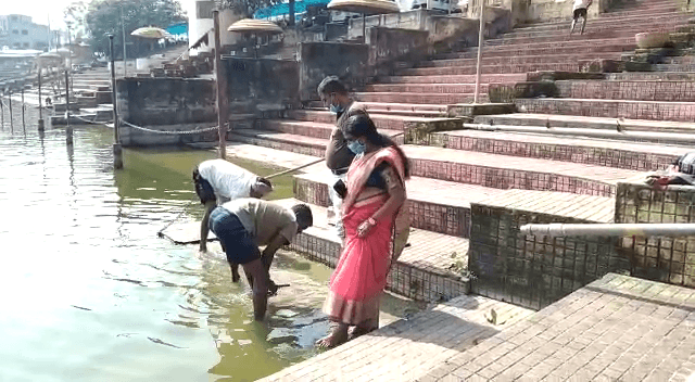 सज कर तैयार हैं दुमका के छठ घाट, व्रतियों की सुविधा का रखा गया ख्याल