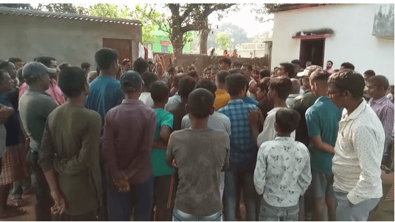 नदी में डूबने से तीन बच्चियां समेत चार की मौत, गांव में पसरा मातम