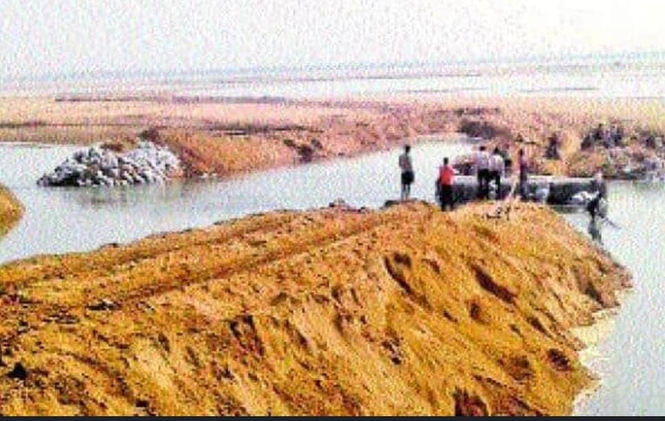 झारखंड में बालू किल्लत बनी गले की फांस,पीएम आवास समेत कई योजनाओं पर लग सकता है ग्रहण   