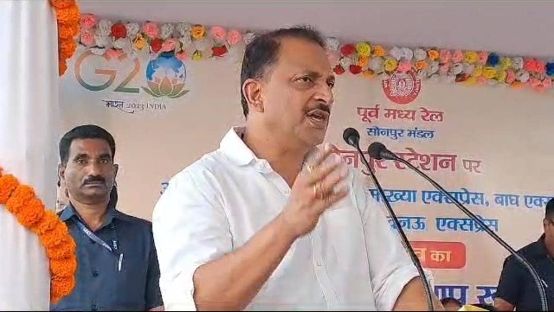 आनंद मोहन बिगाड़ रहे बिहार में जातिगत समीकरण, तो क्या स्म्राट को छोड़ राजीव प्रताप रूडी को आगे करेगी एनडीए