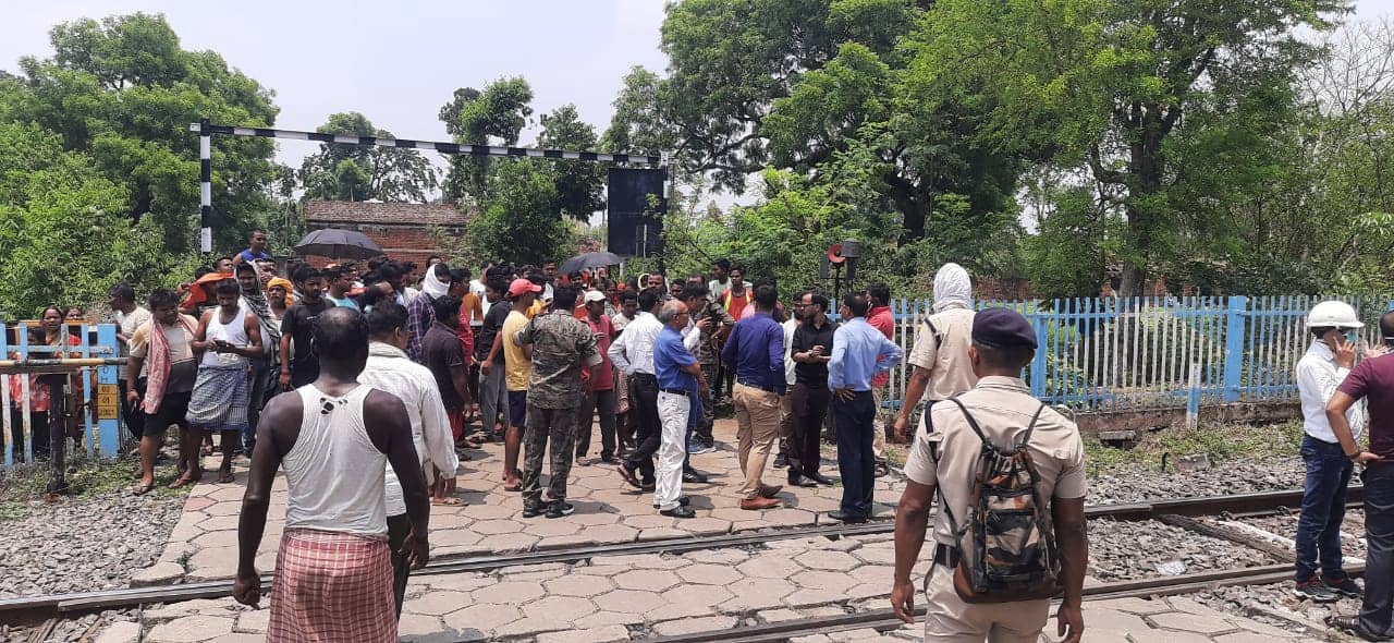 लापरवाही ने तो ले ली छह ठेका मजदूरों की जान लेकिन अब कई रेल अधिकारी भी नहीं बचेंगे ,जानिए ऐसा क्यों होगा 