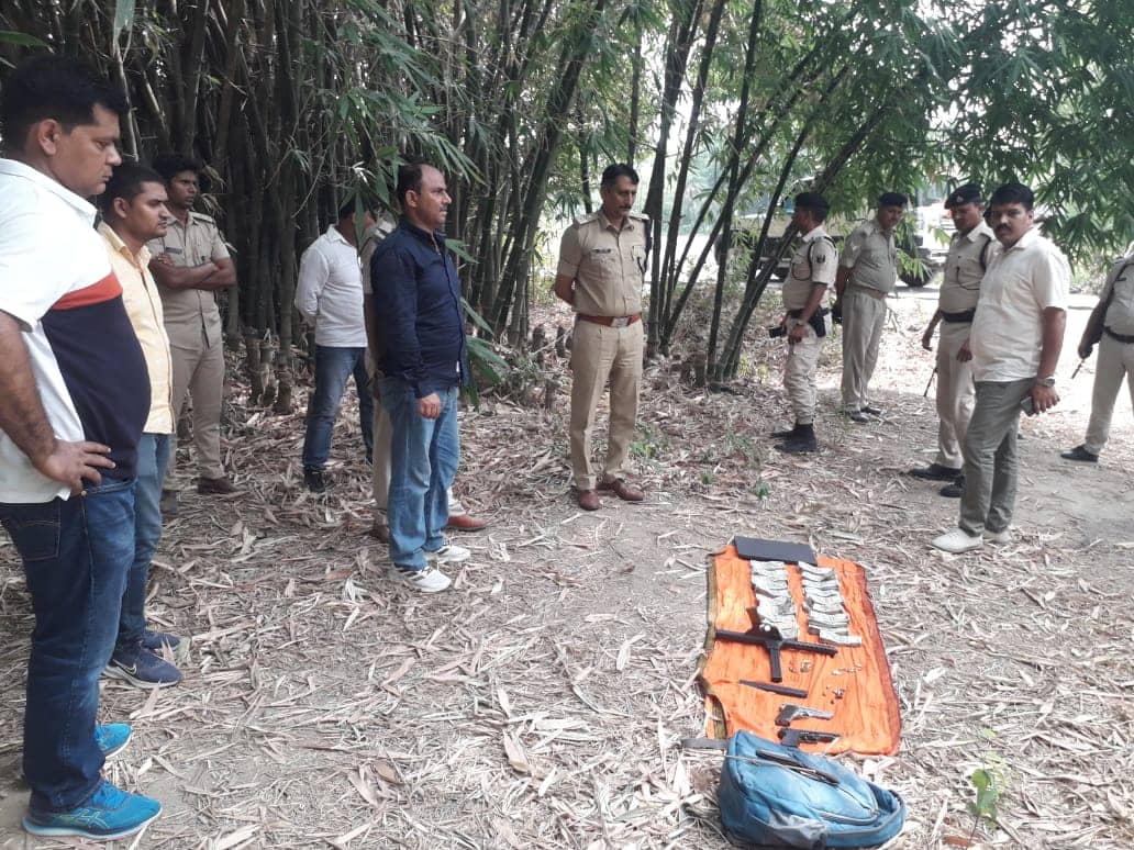 मुजफ्फरपुर में पुलिस अपराधियों के बीच इनकाउंटर, तीन अपराधियों को लगी गोली