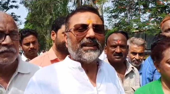 दुमका: गोड्डा सांसद निशिकांत दुबे को आचार संहिता उल्लंघन मामले में मिली जमानत, हेमंत सरकार पर साधा निशाना  