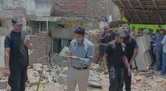 धमाके के बाद एटीएस की टीम जांच के लिए पहुंची, बम धमाके में एक की हुई थी मौत, पढ़े पूरी खबर