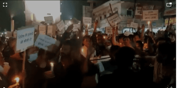 विवेक की मौत पर बवाल जारी, आज भी सैंकड़ो की  संख्या में निकले लोग