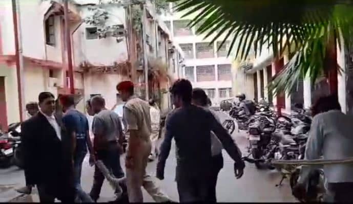 न्यूज़ चैनल के दफ्तर में अग्रवाल बंधु की हत्या मामले में कोर्ट ने दिया फैसला, जानिए क्यों मिली कड़ी सजा