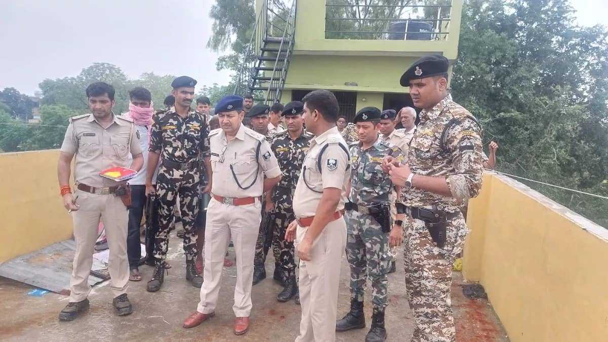 डबल मर्डर: बेटे ने मां और तीन साल के भतीजे को उतारा मौत के घाट, जानिए पूरा मामला