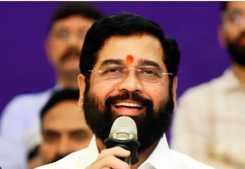 महाराष्ट्र के सीएम एकनाथ शिंदे ने अपने इस्तीफे पर तोड़ी चुप्पी, कहा- ‘मेरे साथ पीएम मोदी और अमित शाह की ताकत’