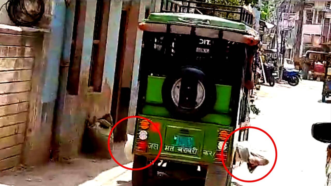 नालंदा: ई-रिक्शा के बाहर लटका हुआ शव पूरे रास्ते पोल और अन्य चीजों से टकराता रहा, वीडियो वाइरल होने पर सिस्टम पर उठ रहे सवाल
