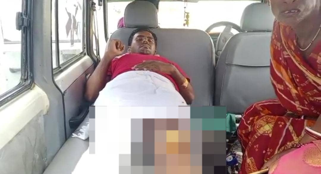 बालू तस्करों के हौसले बुलंद! छापेमारी करने गई पुलिस पर चढ़ाया ट्रैक्टर, दो गिरफ्तार