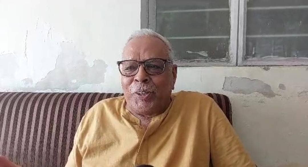 विपक्षी एकता के नये नाम इंडिया पर सियासत जारी, शिवानंद तिवारी ने कहा इन बातों को छोड़ मणिपुर पर बोलें पीएम