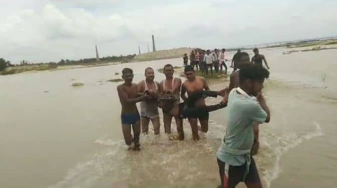 गंगा नदी में डूबने से दो बच्चों की मौत, परिजनों में मचा कोहराम