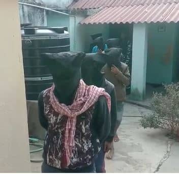 कैशबैक का लालच देकर ओटीपी मांगते थे, फिर उड़ा लेते थे खाते की रकम, देवघर में नौ गिरफ्तार