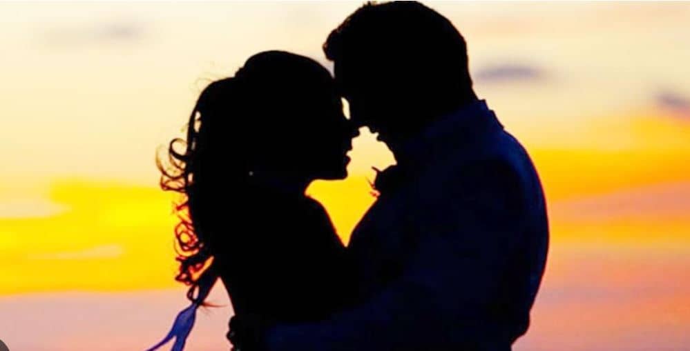 बिहार की एक शातिर गर्लफ्रेंड, अपने आशिक से मिलने के लिए काट देती थी पूरे गांव की बिजली