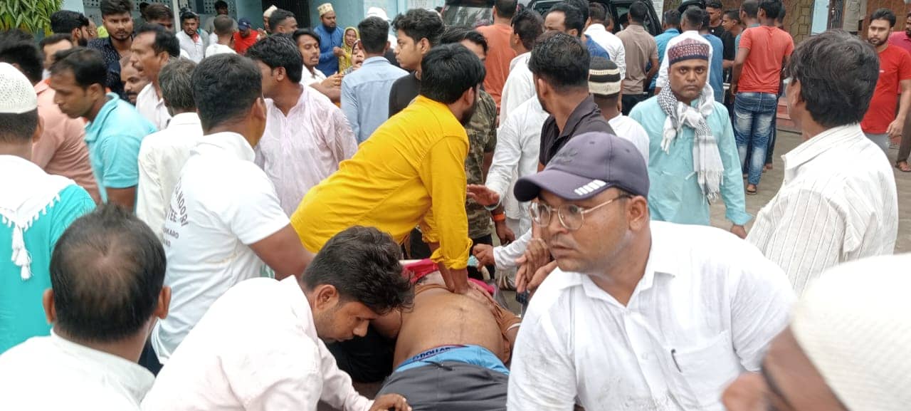 बोकारो: मातम में बदला मुहरर्म जुलूस,11 हजार वोल्ट तार में ताज़िया सटने से 4 की मौत, कई घायल