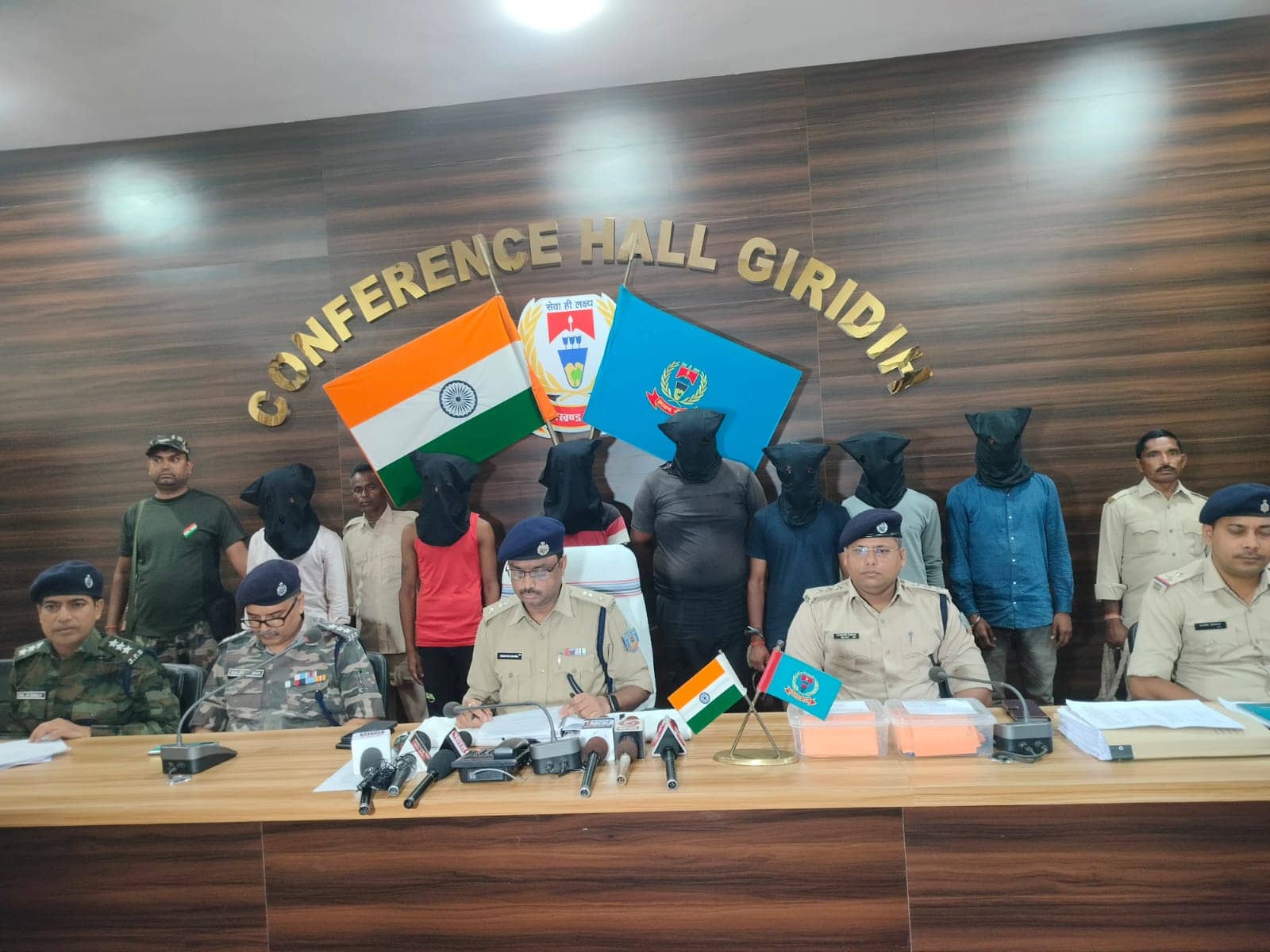 सरकारी योजना का लाभ देने के लालच देकर साइबर अपराधी कर रहे थे खाते से पैसा खाली, पुलिस ने सात को भेजा जेल  