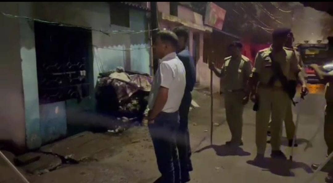 नशे के अवैध कारोबार के खिलाफ प्रशासन की कार्रवाई, जाने क्यों आधी रात एसएसपी  ने संभाला मोर्चा