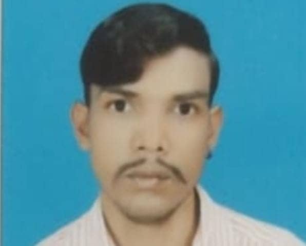 पलायन की भेंट चढ़ा साड़म का युवक, जानें लंबोदर महतो ने किस साजिश की ओर किया इशारा 