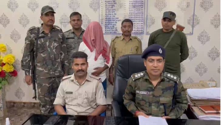 गिरिडीह पुलिस की बड़ी कार्रवाई, एक शातिर साइबर अपराधी को किया गिरफ्तार