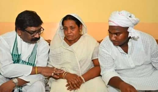 डुमरी विधनसभा उपचुनाव को लेकर सजने लगी है फील्डिंग, 17 तारीख को नामांकन करेगी जेएमएम प्रत्याशी बेबी देवी