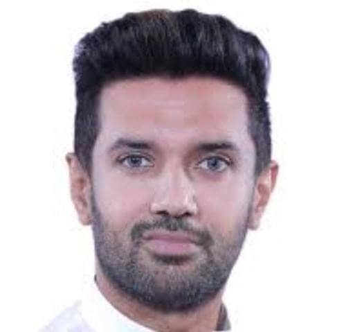 नीतीश के विशेष राज्य के दर्जे की मांग के बयान पर भड़के चिराग पासवान, जानिए बिहार के मुख्यमंत्री के बारे में क्या कहा ?