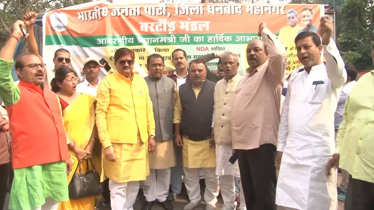 भाजपा के हस्ताक्षर अभियान पर बोली कांग्रेस, ड्रामेबाजी बंद करो