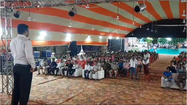 बाबा बासुकीनाथ के दर पर उमड़ेगी भक्तों की भीड़, दुमका जिला प्रशासन पूरी तरह से तैयार, उपायुक्त ने कहा कि श्रद्धालुओं की सेवा ही सच्ची भक्ति