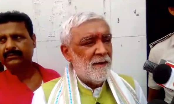 केंद्रीय मंत्री अश्विनी चौबे के बिगड़े बोल, राहुल गांधी को कहा डांसर