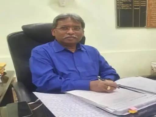 सामने आया निलंबित चीफ इंजीनियर बीरेंद्र राम की संपत्ति का एक-एक ब्योरा, सूची देख खुली रह जायेगी आपकी आंखें