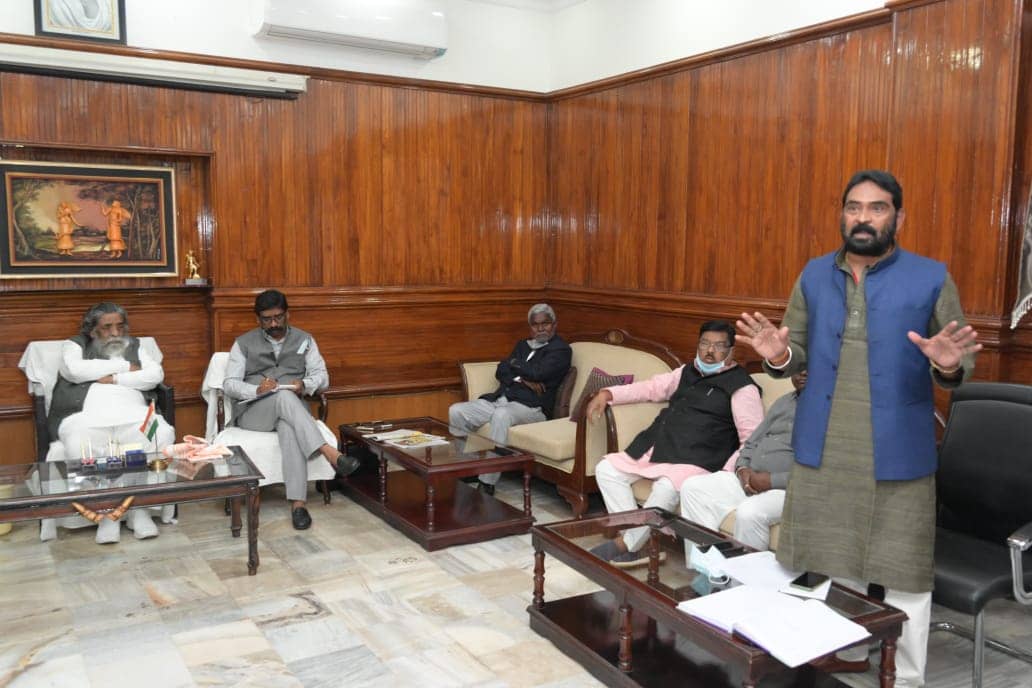 झामुमो  का  12 वां  केन्द्रीय महाअधिवेशन 18 दिसम्बर  को  रांची  में